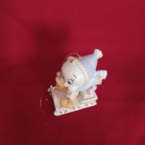 LENOX A Tweety Delivery Looney Tunes Warner Bros. Porcelain Christmas Ornament - Picture 12 of 15